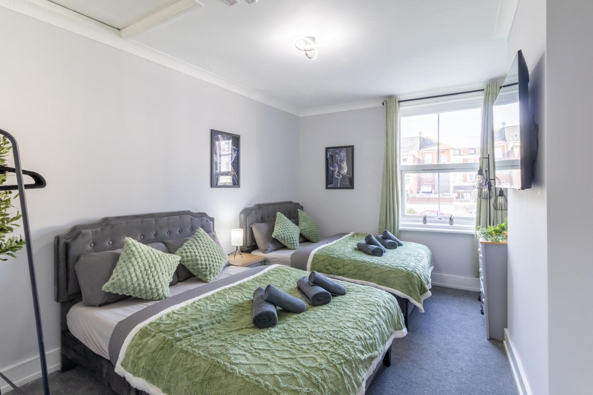 Open Mind Property - Apartment With 2 Double Beds Portsmouth Dış mekan fotoğraf