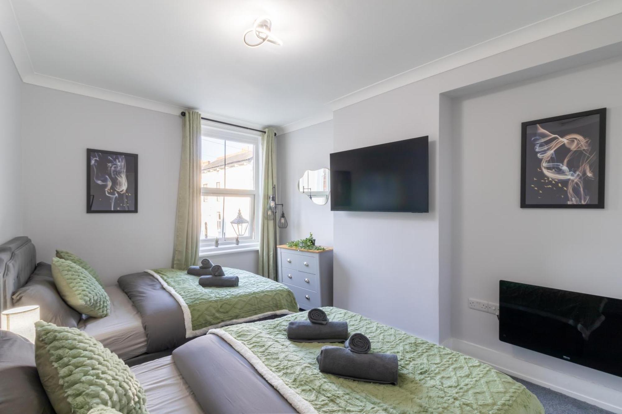 Open Mind Property - Apartment With 2 Double Beds Portsmouth Dış mekan fotoğraf